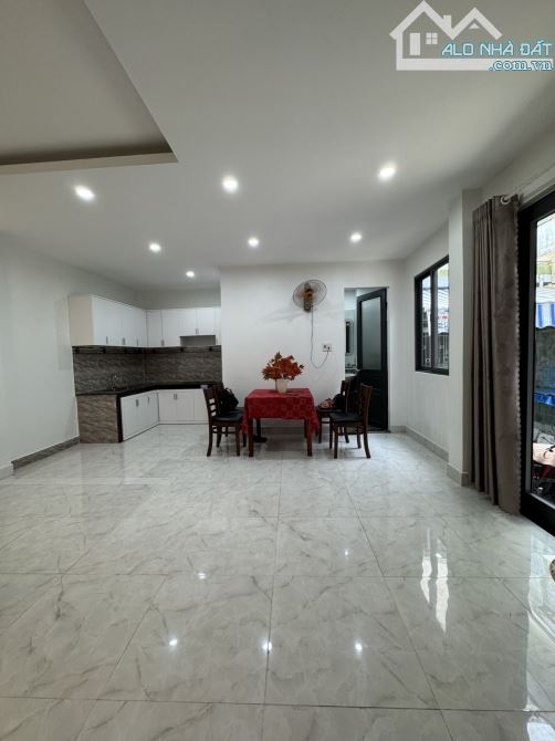 SIÊU PHẨM NHÀ ĐẸP RẤT HIẾM KHÔNG CÓ CĂN THỨ 2 TẠI TRUNG HẢI CHÂU SÁT CẦU RỒNG!!! - 1