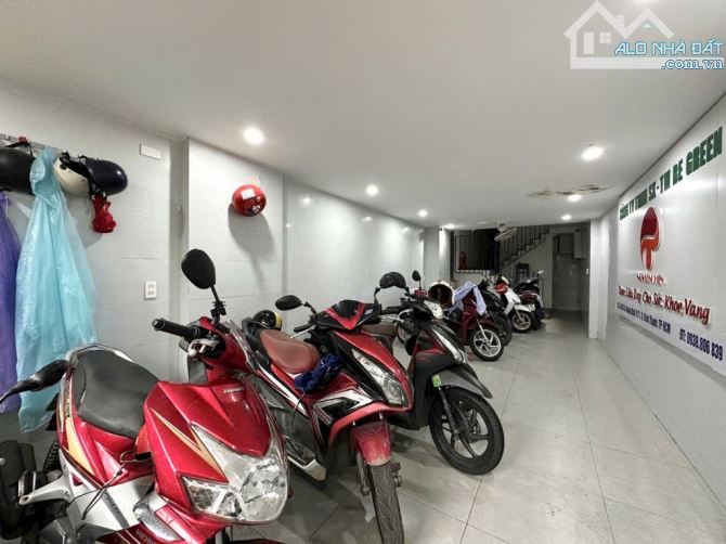 👇  🔥 [BÌNH THẠNH] LÊ QUANG ĐỊNH – CHDV 14 PHÒNG – 5 TẦNG – HẺM 5M – THU NHẬP 60TR/TH - 1