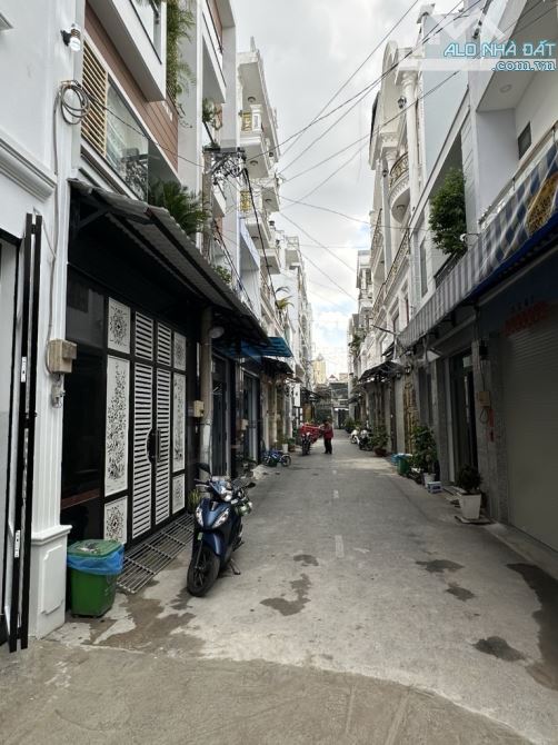 SIÊU PHẨM 4 TẦNG- KHU VIP NHÀ LẦU - NGAY HOÀ BÌNH NỐI DÀI-TÂN PHÚ -GIÁP Q6 -Q11 -NGANG 7.7 - 1