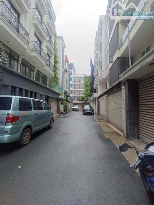 Bán Nhà Phân Lô Thanh Bình Mỗ Lao Ô Tô Tránh 90m 5 Tầng MT 11m Giá 24.5 Tỷ - 1