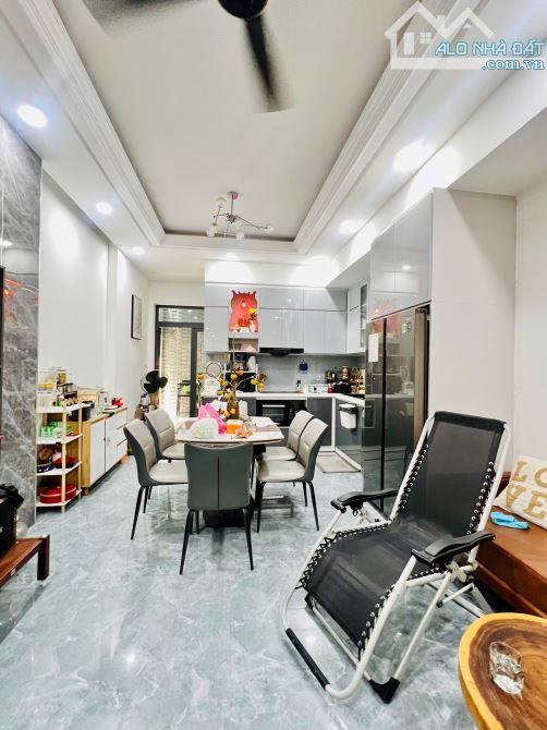 Bán nhà Hẻm Xe Hơi đường Phan Anh , 355m2 ( 6 x 58 ) 4 TẦNG 16 Phòng , Thu nhập 50tr - 1