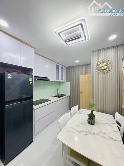 NHÀ ĐẸP LÊ VĂN SỸ - Q3 - HẺM 3M - 3 TẦNG - TẶNG NỘI THẤT - AN NINH - HƠN 4 TỶ - 1