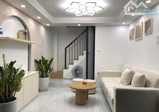 Cực Phẩm Đội Cấn - Nhỉnh 4 Tỷ - Full Công Năng - Vượng Phong Thủy - 1