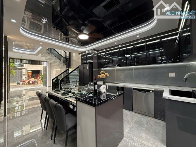 NHÀ 5 Tầng đường THẠNH XUÂN 21 phường THẠNH XUÂN, Q12, dt 62m2 (4mx16m) 💵7,6Tỷ - 12
