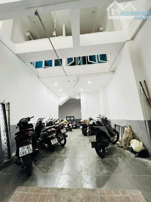 CHDV TRUNG KÍNH – HƠN 1 TỶ/NĂM – 6T THANG MÁY – 75M² – 20.5 TỶ (ECG203030) - 12