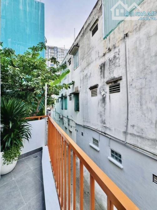 💥 BÁN NHÀ ƯNG VĂN KHIÊM - 42 M2 - LÔ GÓC - HẺM 3,5M - FULL NỘI THẤT - CHỈ 6.X TỶ - 13