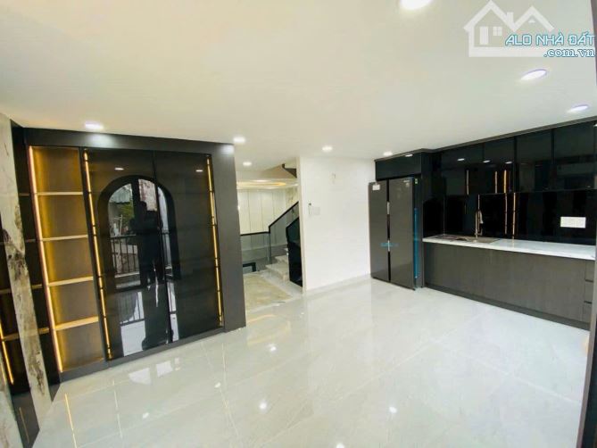 🚗 NHÀ ĐẸP 5 TẦNG – PHAN HUY ÍCH – 78M² – GIÁ CHỈ 7.2 TỶ 🌿  📐 Diện tích: 78m² - 13