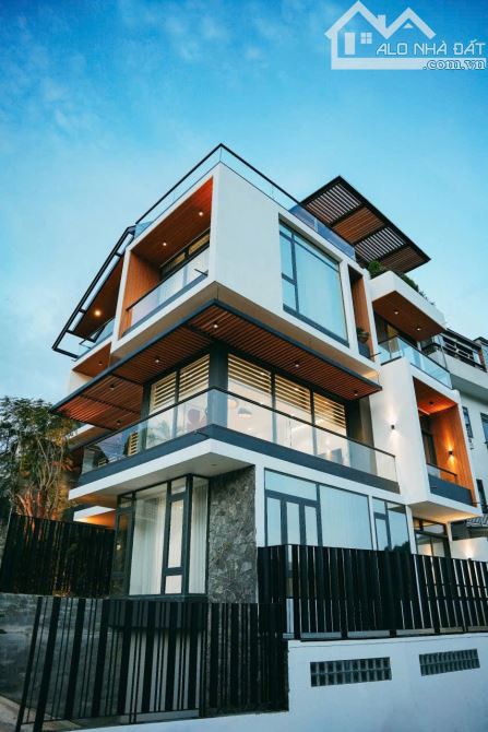 VILLA CAO CẤP 3 MẶT TIỀN VIEW THUNG LŨNG RỪNG THÔNG 250m2 5 TẦNG HOÀN CÔNG - 14
