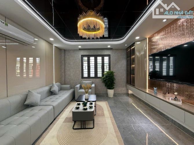 NHÀ 5 Tầng đường THẠNH XUÂN 21 phường THẠNH XUÂN, Q12, dt 62m2 (4mx16m) 💵7,6Tỷ - 14