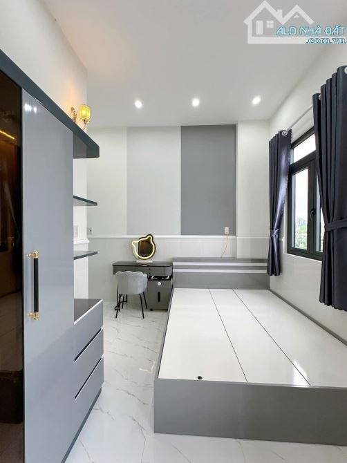 NHÀ TRỆT LẦU HIỆN ĐẠI NHÁNH Đ.NGUYỄN VĂN LINH GẦN CÂY XĂNG SỐ 9, CHỢ BÀ BỘ, LONG TUYỀN, CT - 14
