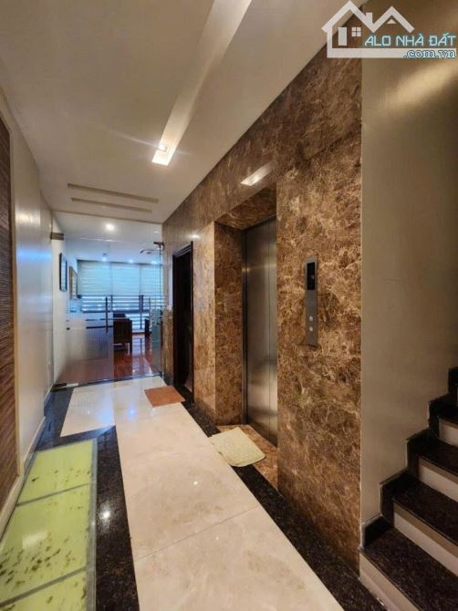 Bán nhà Nguyên Hồng 70,31m² 5 tầng ô tô tránh hàng hiếm giá 19,2 tỷ tin thật 100% - 15