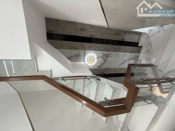 🍀 Siêu  Phẩm TÔ HIỆU - 3 TẦNG MỚI ĐẸP - 32M2 -3 PN - Giá nhỉnh 5️⃣Tỷ - 15
