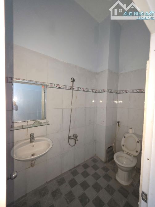 Bán nhà 99,4m2 trệt 2lầu 4ty2 TL  5x20m KDC Biconsi p.Tân Bình Tp.Dĩ An - 16