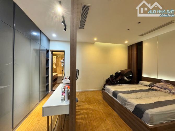 CHCC HOÀNG ĐẠO THUÝ – 3 SLOT ÔTÔ - BAN CÔNG – 181M² – 3N2VS – 21.7 TỶ (ECG203028) - 16