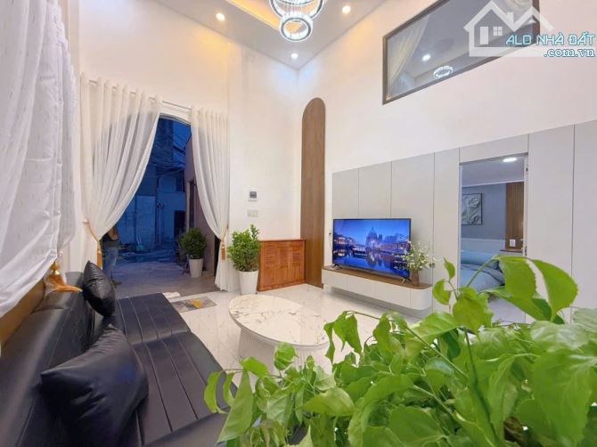 Nhà mới Nguyễn Chí Thanh - MT ngang 6m3 - nhà đẹp ngay đầu kiệt như hình - 17