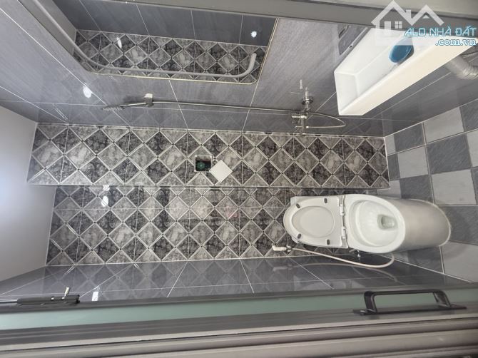 🍀 Siêu  Phẩm TÔ HIỆU - 3 TẦNG MỚI ĐẸP - 32M2 -3 PN - Giá nhỉnh 5️⃣Tỷ - 17