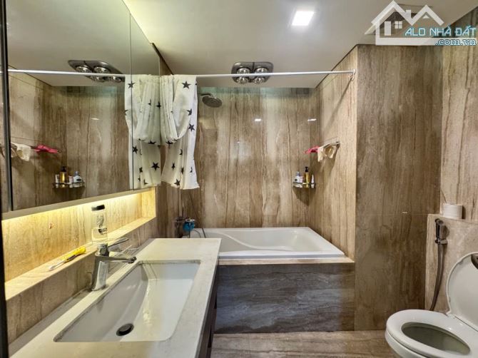 CHCC HOÀNG ĐẠO THUÝ – 3 SLOT ÔTÔ - BAN CÔNG – 181M² – 3N2VS – 21.7 TỶ (ECG203028) - 17