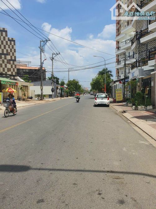 Bán Nhà MT Đường Trương Đình Hội - 4.47m x 16.64m- 1 Trệt 4 Lầu - 6PN -5WC -P16 Q8 - 2