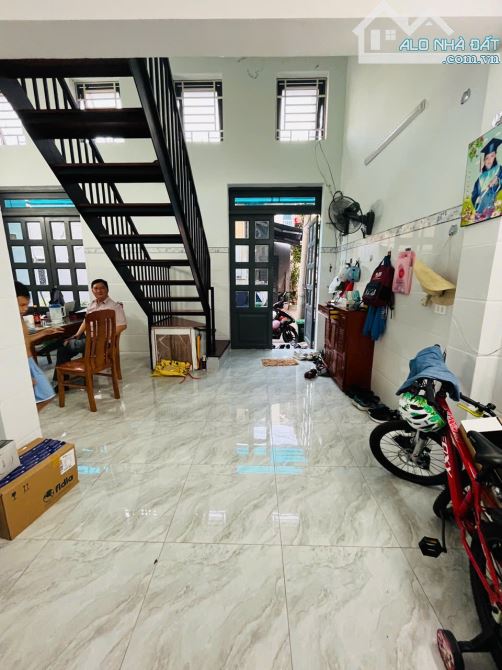 BÁN NHÀ 4PN SAU VINCOM THỦ ĐỨC, NGANG 6.3M, NỞ HẬU PHÁT TÀI, HẺM 3.5M, CHỈ 6.1 TỶ - 2