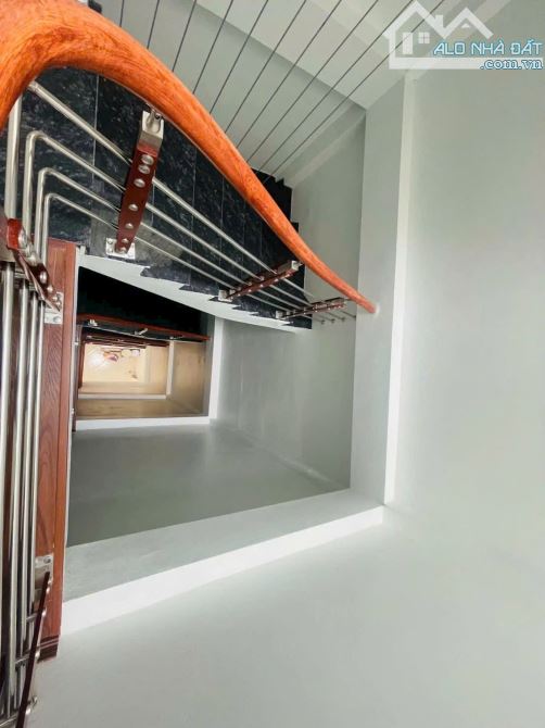 Bán nhà mới tinh tại cầu bươu Thanh Trì ,ô tô ngủ trong nhà .thiết kế hiện tại đại ,nhiều - 2