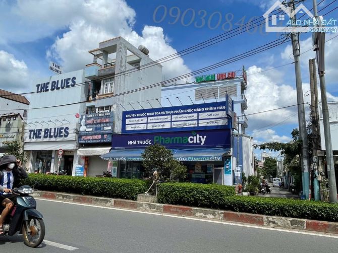 Bán gấp Khách sạn 5 tầng Nguyễn An Ninh giáp TTHC Dĩ An, DT 130m2 (4,6/5,3 x 27) giá 15 tỷ - 2