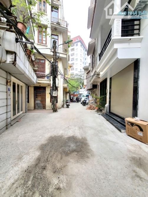 Bán 72m² đất  Nguyễn Sơn – gần Nguyễn Văn Cừ, ngõ ô tô, dân trí cao – giá tốt 184tr/m² - 2