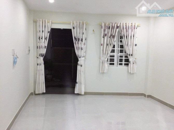 Bán 2 Dãy Trọ Mới – 10 Phòng,Trương Công Định, P. Vũng Tàu – DT 200m² (10x20m)– Giá 6,25 T - 2