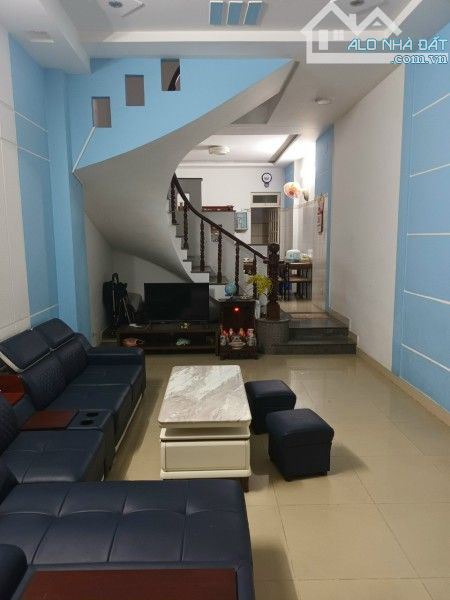 Bán nhà Hxh 4m tại Nguyễn Văn Khối , kết cấu 1tr,2l, DT 4x18 (CN 74m2) giá 7,3 tỷ - 2