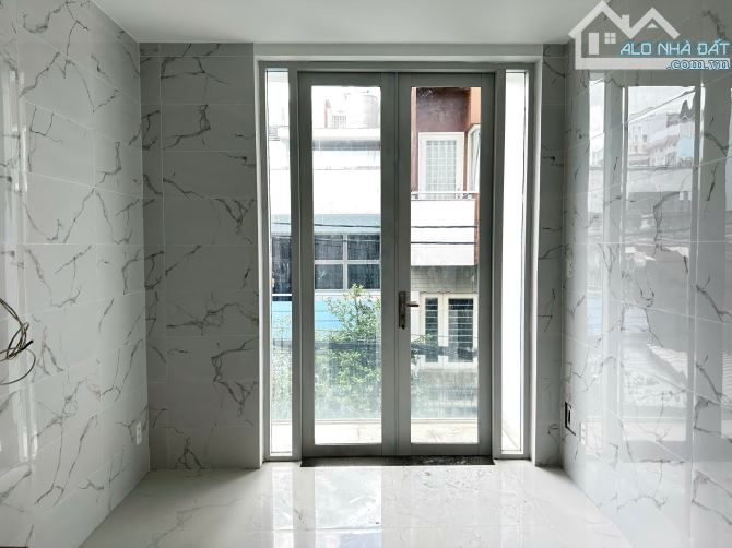 Nhà mới Bành Văn Trân, 4 tầng, 5.3x11.5m, 58m2, 10.5 tỷ TL - 2