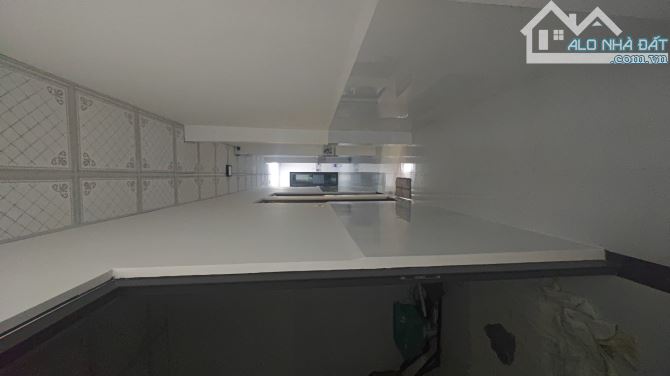 Nhà 2 tầng kiên cố vừa ở vừa cho thuê thu nhập 12tr kiệt Lạc Long Quân Hoà Khánh - 2