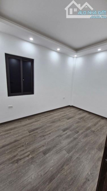 🏡 LÔ GÓC - NHÀ MỚI KOONG - 5 TẦNG THANG MÁY - 6 PHÒNG NGỦ - 2