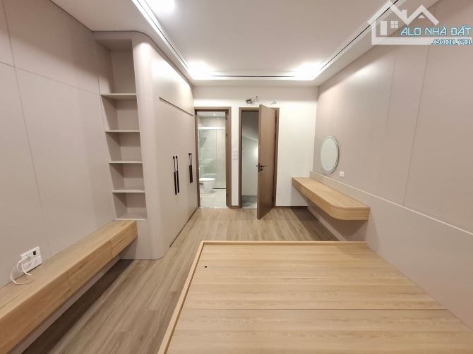 BÁN NHÀ ĐẸP NHƯ SIÊU MẪU–CỰ KHỐI LONG BIÊN 5TẦNG GIÁ 5,4TỶ - 2