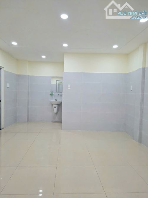 NHÀ GẤP BÁN - PHAN HUY ÍCH -40M2 - 2 TẦNG - SHR - GIÁ BÁN GẤP TRONG TUẦN : 3.8T TL - 2