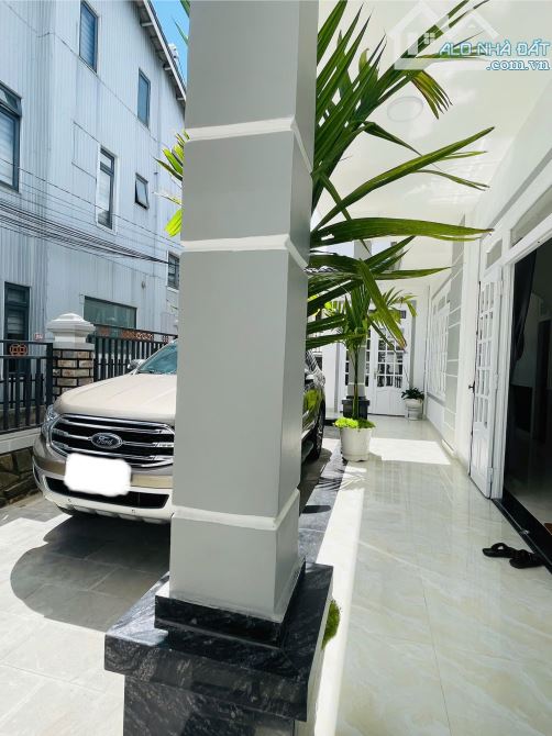 🏡 Cần Bán Villa/ Biệt Thự Hẻm Xe Hơi, Đường Nguyễn Siêu, P.07, Đà Lạt – 3 Mặt Tiền - 2