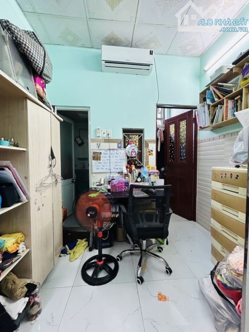 🌸CHỈ 2.3TỶ🌸 NHÀ SỔ HỒNG RIÊNG - Quận 7 - sát MT LÊ VĂN LƯƠNG - gần LOTTE MART 🎉🏡🏡 - 2