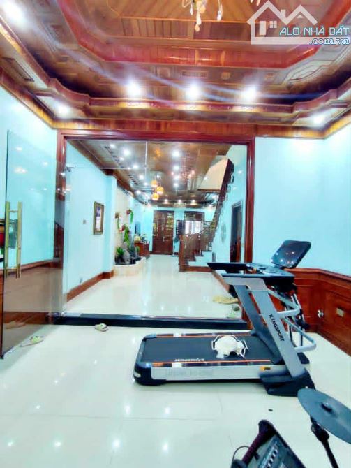 NHÀ ĐẸP TRUNG TÂM VĂN QUÁN 85m2, – Ở NGAY, SÂN RỘNG, PHÒNG CÔNG NĂNG ĐẦY ĐỦ, 15 tỷ 8 - 2