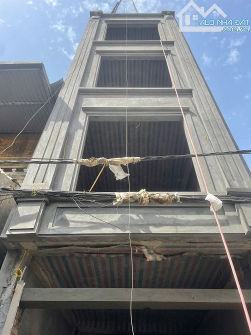 30 M2 NHÀ MỚI KÍNH KOONG 4 TÂNG MẶT TIỀN 4,2M GIÁ 5,2 TỶ TẠI TƯƠNG CHÚC NGŨ HIỆP THANH TRÌ - 2