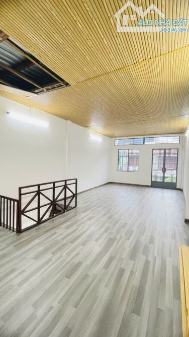 HẺM XE TẢI THÔNG 6M TRƯỚC NHÀ - XÔ VIẾT NGHỆ TĨNH, BT - 45m2 - 8,6 T.Ỷ - 2