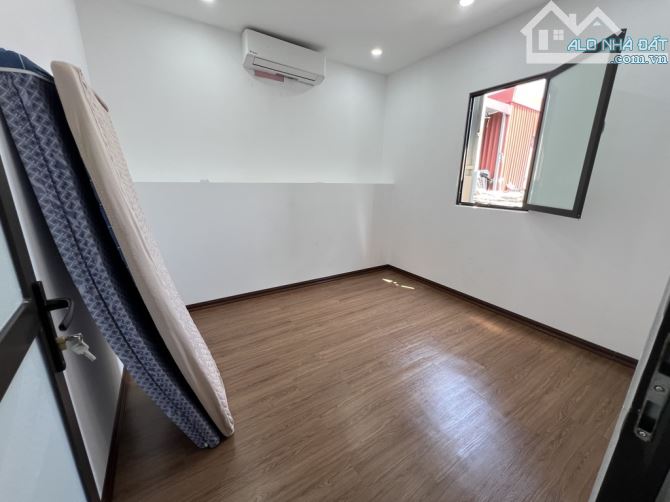 Bán nhà Hoàng Đạo Thành, Thanh Xuân, 120m² × 3 Ngủ, Nhà đẹp ở ngay, Nhỉnh 4 tỷ. - 2