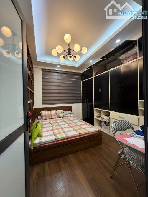 NHÀ ĐẸP 3 TẦNG - FULL NỘI THẤT – TRUNG TÂM TRÂU QUỲ-  GIA LÂM – GIÁ 5.X TỶ- HV NÔNG NGHIỆP - 2