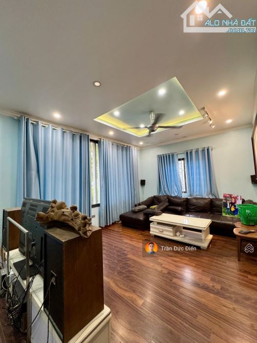Hồng Tiến-Ngọc Thụy ngỗ ô tô tránh, 110m2 MT6,6m 4T 22.8 tỷ - 2