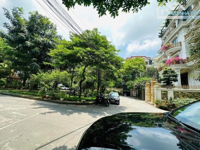 Chính chủ nhờ bán biệt thự Yên Hoà- KĐT Yên Hoà – Lão Thành Cách Mạng 400m2, 166 tỷ. - 2