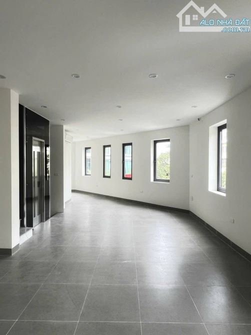 NHÀ MỚI THANG MÁY KHU ĐÔ THỊ PHÚ LƯƠNG - 2