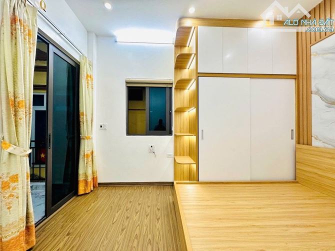 TRUNG TÂM VĨNH HƯNG, 2P ĐẾN TRƯỜNG C1,C2, 30M Ô TÔ TRÁNH - 2