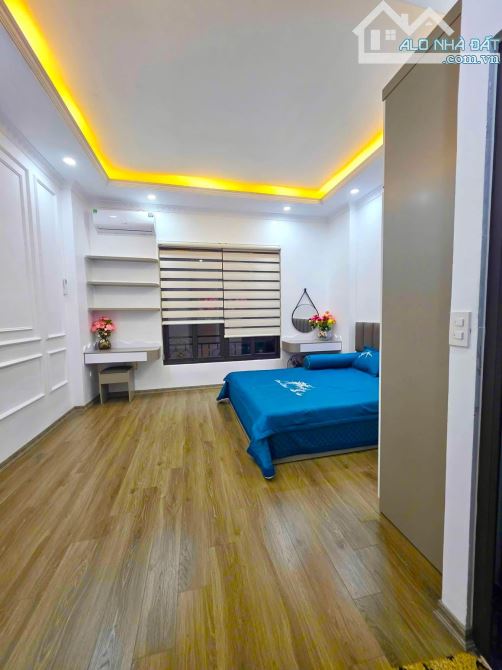 🚗 TÂY HỒ - GẦN Ô TÔ - Lô Góc 40m² x 5 Tầng Thang Máy - Vị Trí Vàng, Dân Trí Cao. - 2