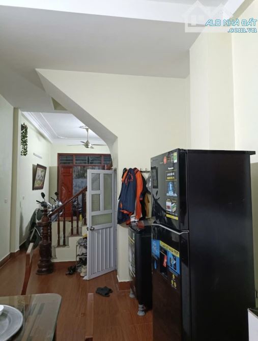 BÁN NHÀ 4 TẦNG THỊ TRẤN PHÙNG - GIÁ RẺ - 2