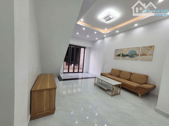 BÁN NHÀ 2 TẦNG XÂY ĐỘC LẬP– QUỲNH CƯ, HÙNG VƯƠNG– GIÁ CHỈ 1,95 TỶ - 2