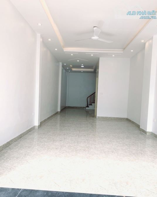 bán nhà liền kề Mậu lương- Đìa Lão 50m2/5 tầng ô chờ thang máy 13,5 tỷ - 2