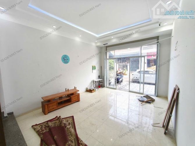 Cho thuê nhà nguyên căn hẻm Nguyễn Tất Thành, BMT - 2