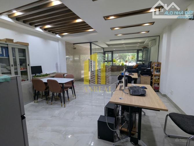 Tòa Văn Phòng Hầm 4 Lầu Sàn Trống, Có Thang Máy - PCCC Giá 56 Triệu - 2